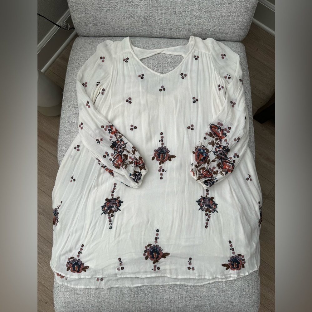 Free people white mini dress​​​​​​ - Picture 2 of 6